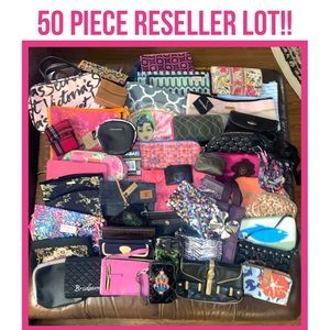 SOLD!! 🦚🦖🐠💗50 Piece Reseller Lot